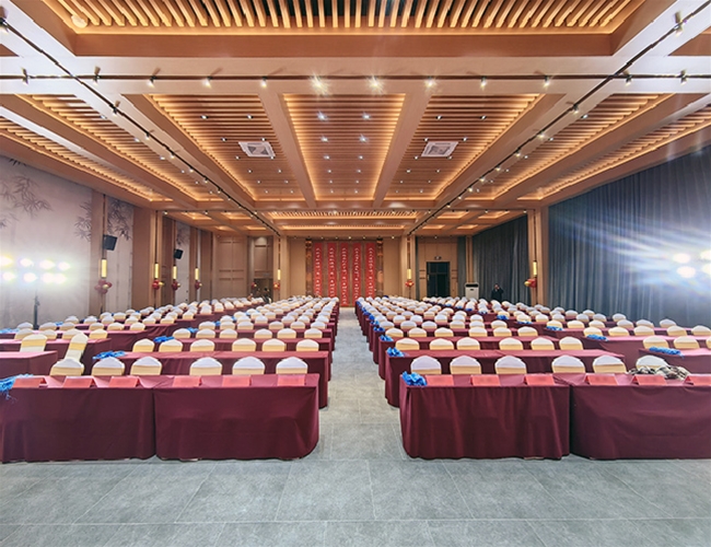 大聚会室